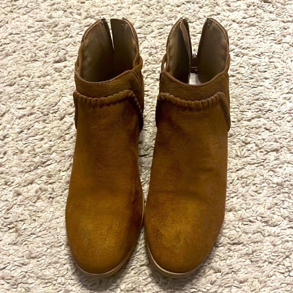 Size 7 booties. Soda brand. Purchased on Amazon.